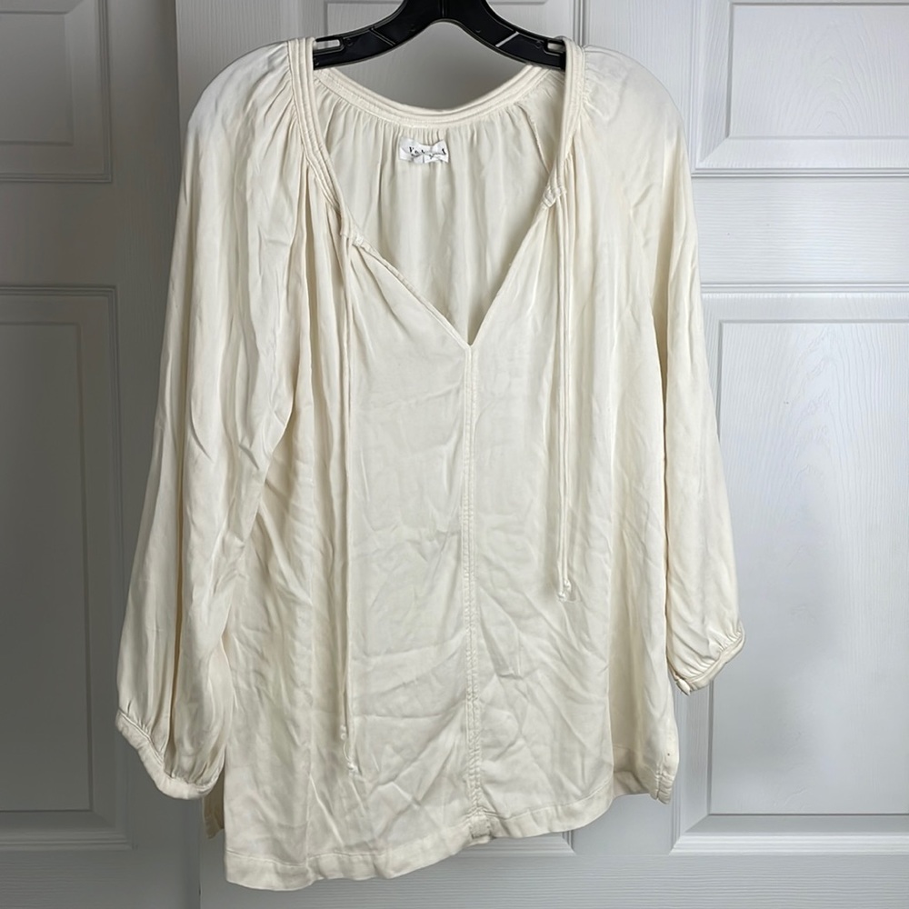 Velvet by Graham & Spencer Long Sleeve Cream Blouse